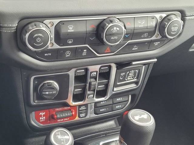 Certified 2025 Jeep Wrangler Unlimited Rubicon image 11