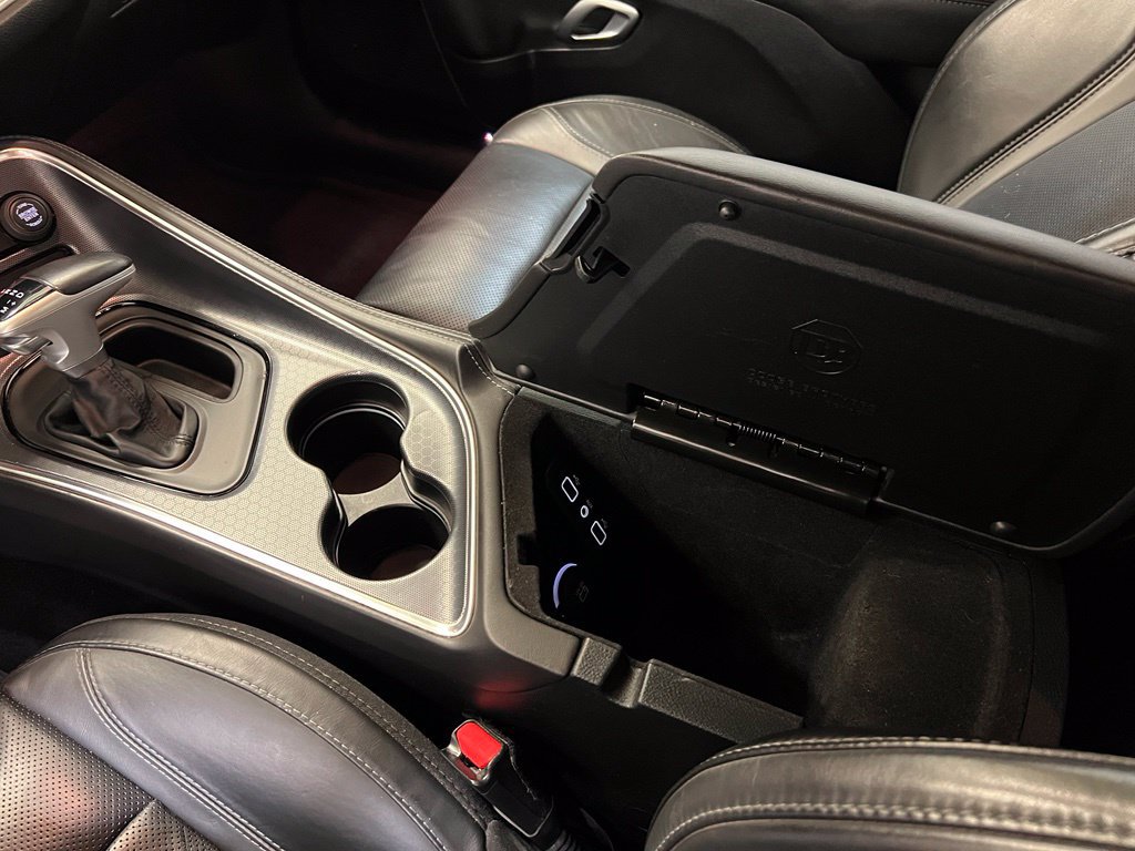 Used 2018 Dodge Challenger R/T Plus RWD image 27
