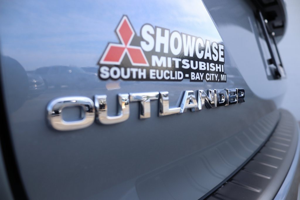 New 2026 Mitsubishi Outlander SE AWD/4WD image 10