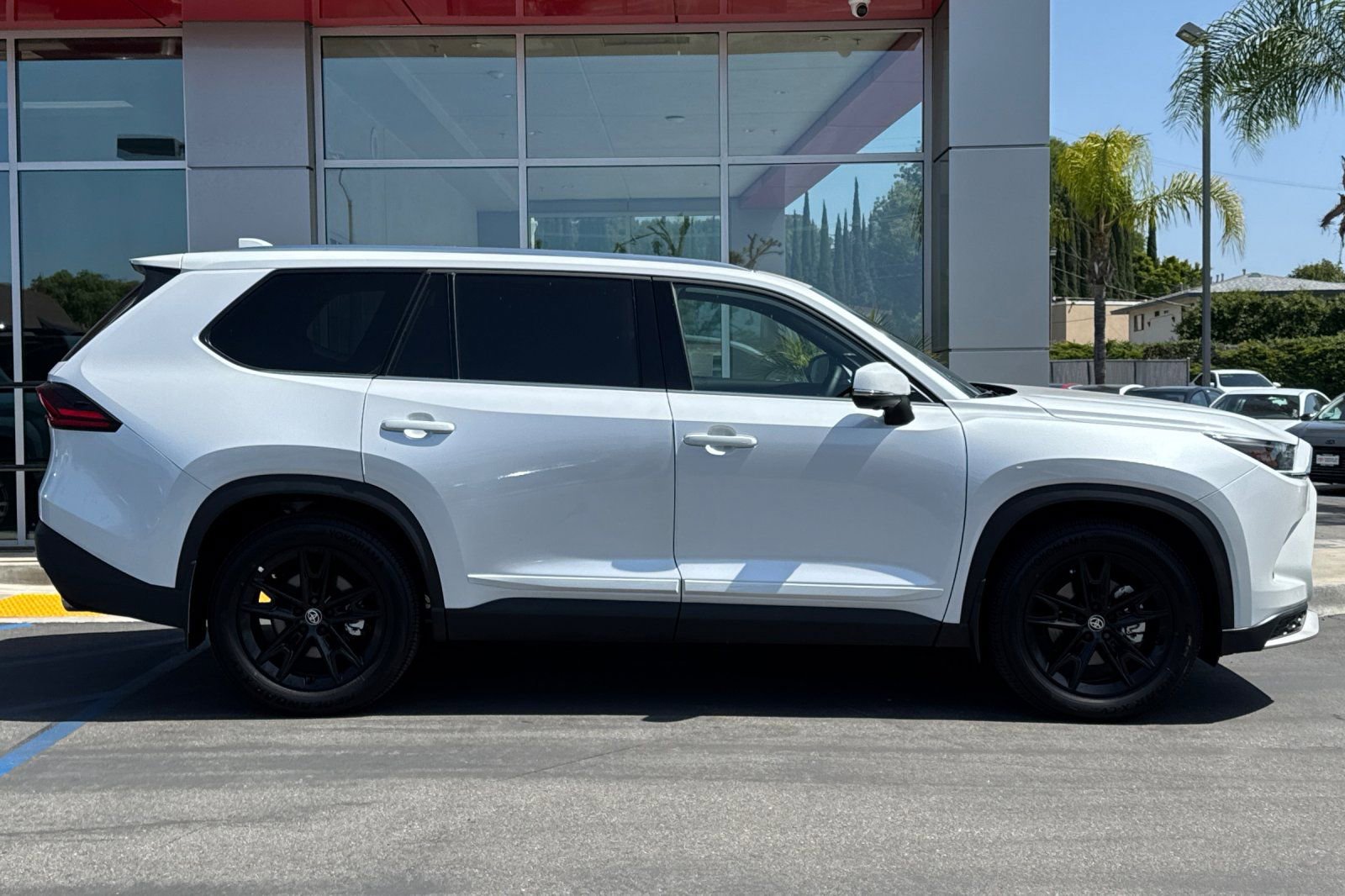 Certified 2026 Toyota Grand Highlander AWD Hybrid image 4