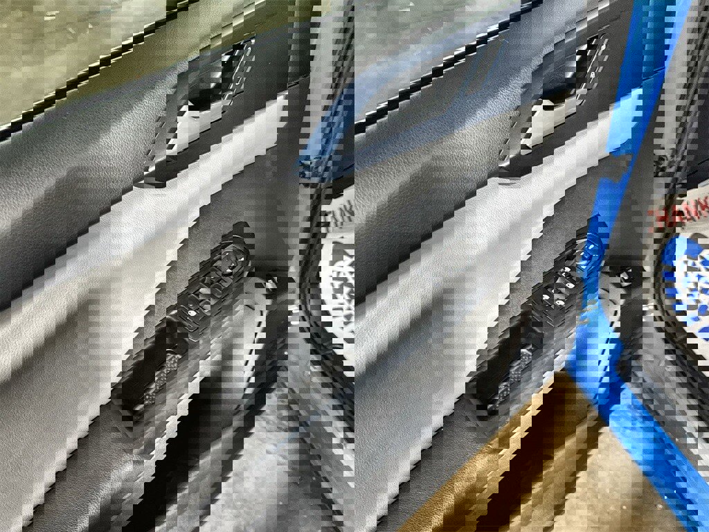 Used 2022 Volkswagen Taos SE image 14