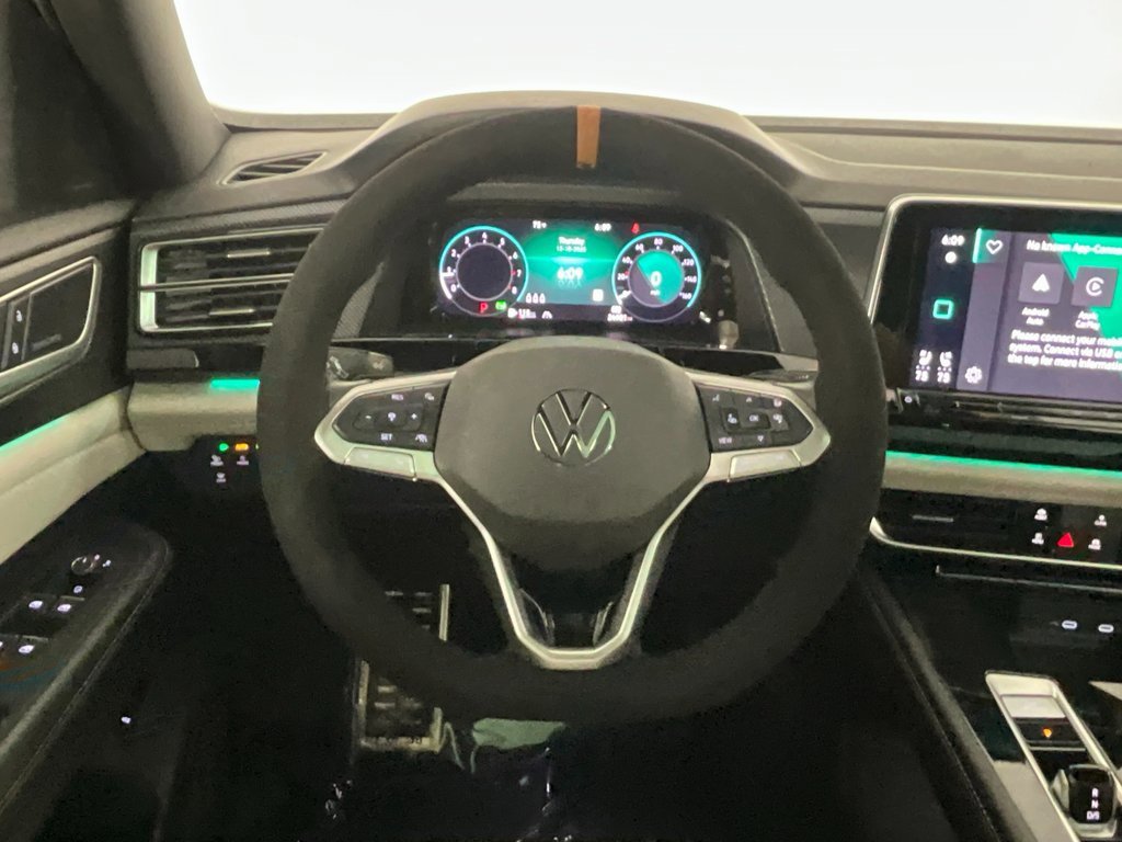 Used 2024 Volkswagen Atlas Cross Sport SEL Premium R-Line image 11