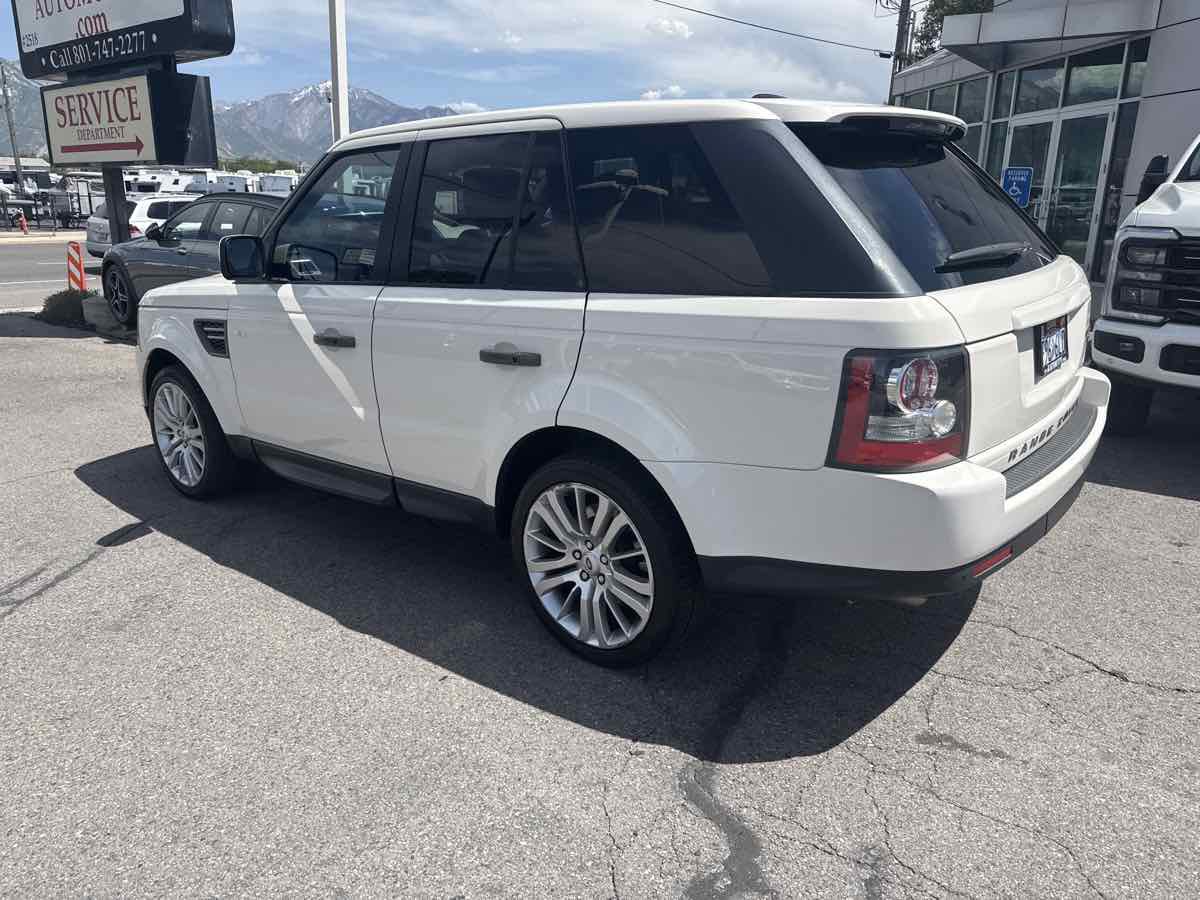 Used 2010 Land Rover Range Rover Sport HSE LUX AWD/4WD image 7