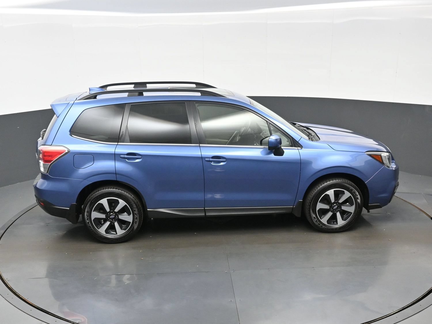 Used 2017 Subaru Forester 2.5i Limited AWD/4WD image 39