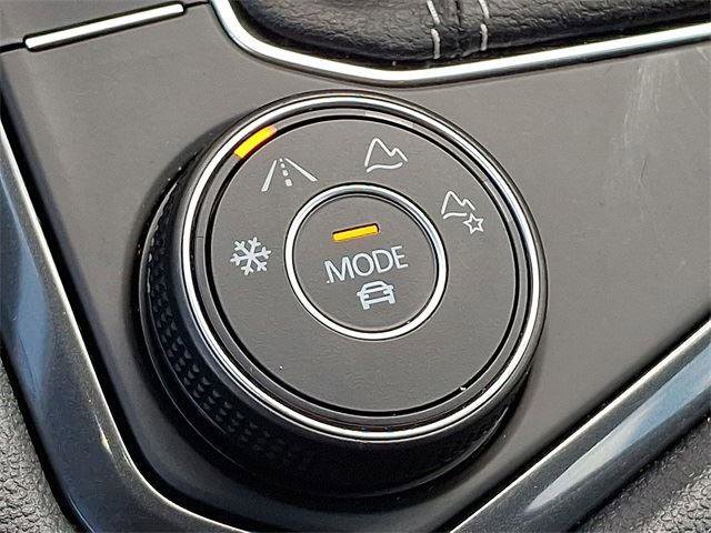 Certified 2024 Volkswagen Tiguan S image 25