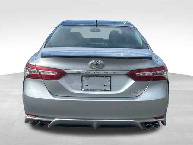 Used 2020 Toyota Camry XSE image 5