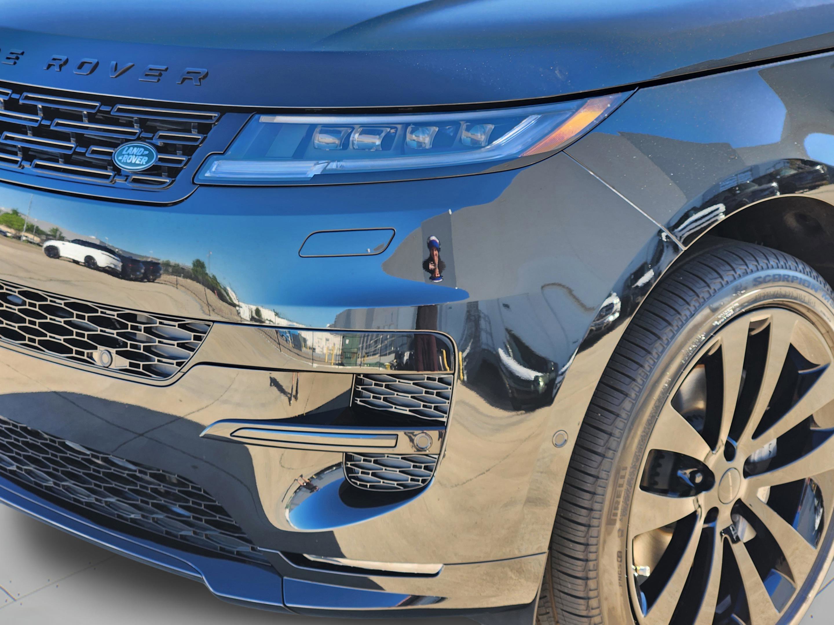 New 2026 Land Rover Range Rover Sport Dynamic SE AWD/4WD image 30