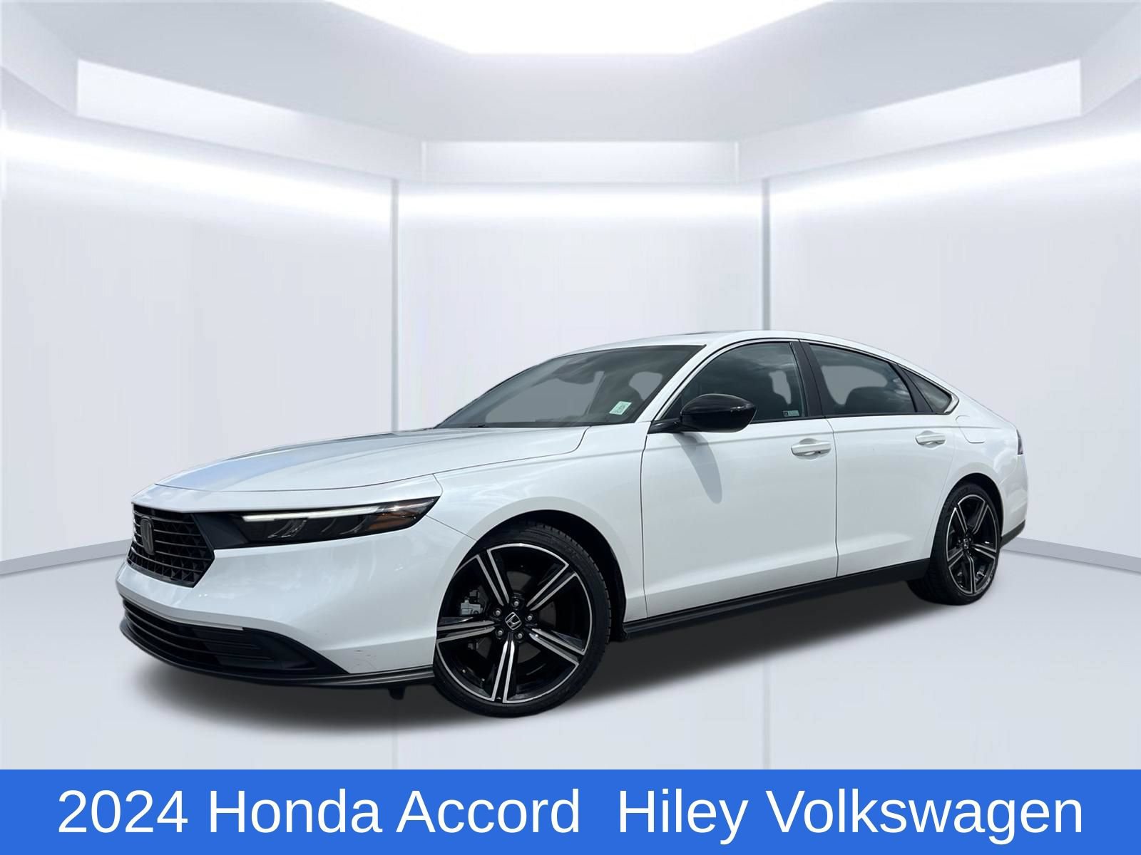 Used 2024 Honda Accord Sport image 1