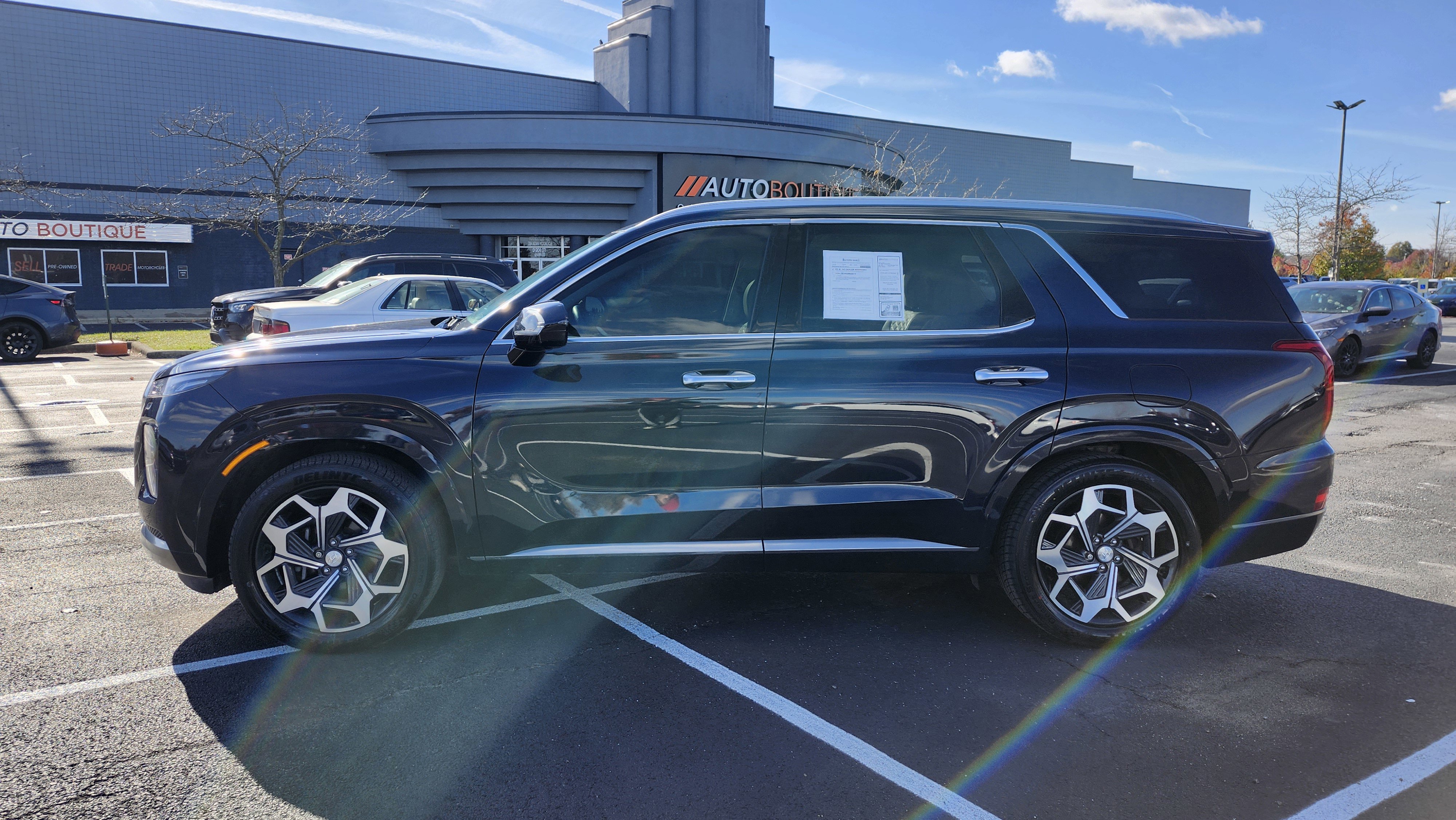 Used 2022 Hyundai Palisade Calligraphy image 13