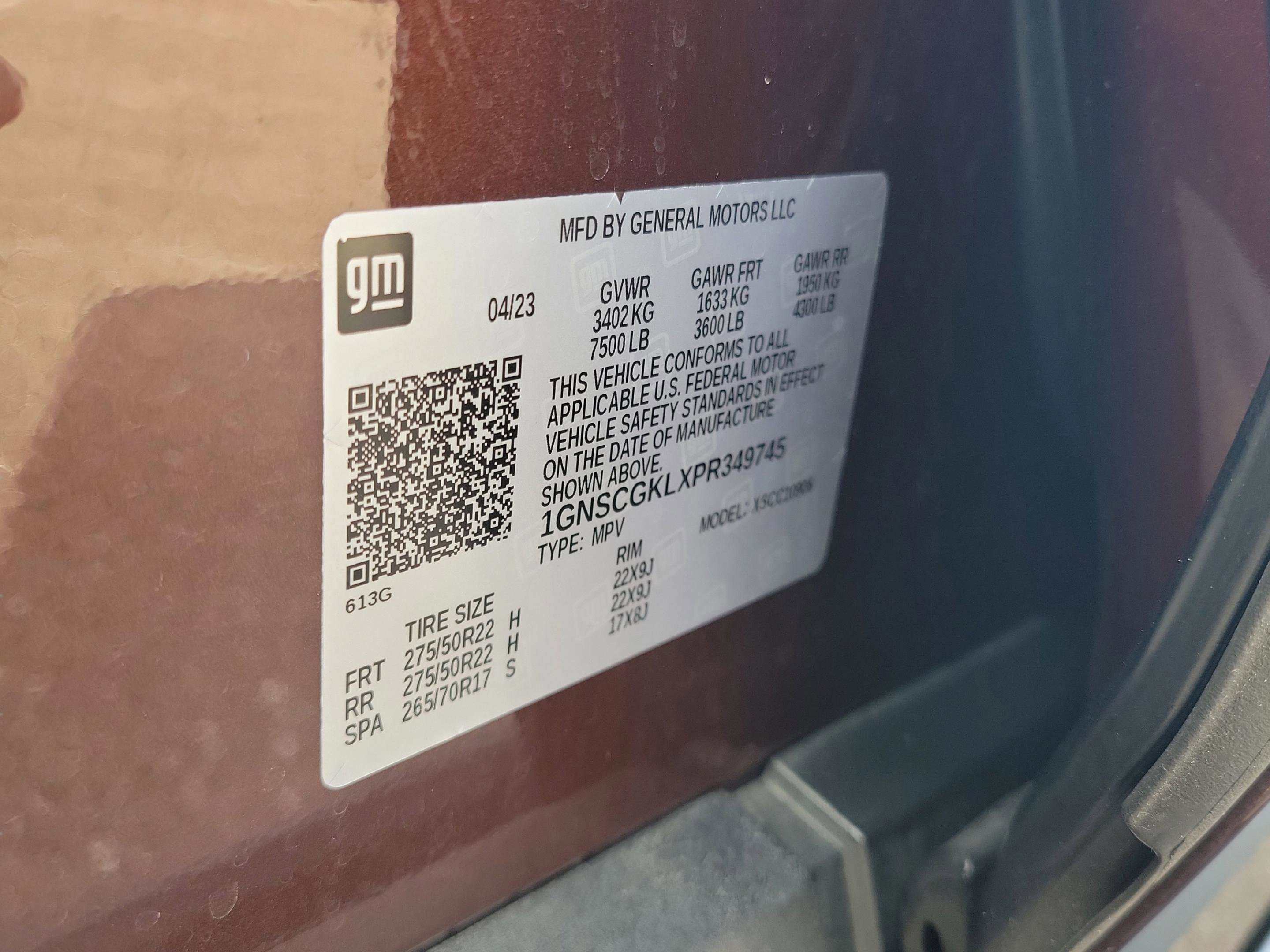 Used 2023 Chevrolet Suburban High Country image 38