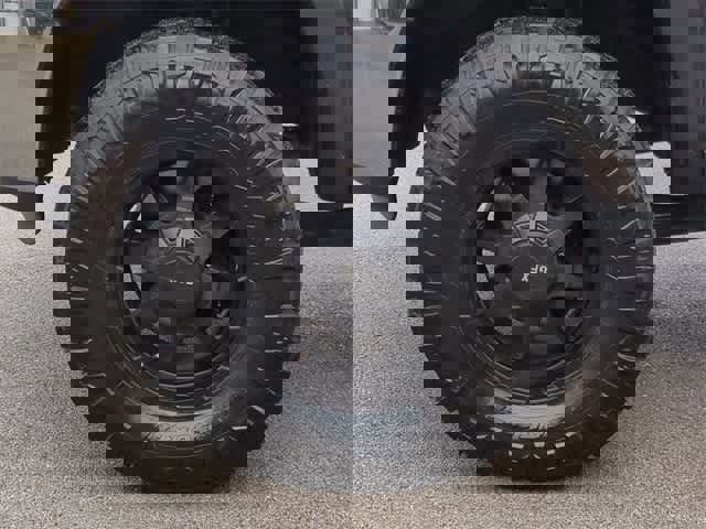 Used 2018 RAM 2500 Tradesman w/ Chrome Appearance Group image 14