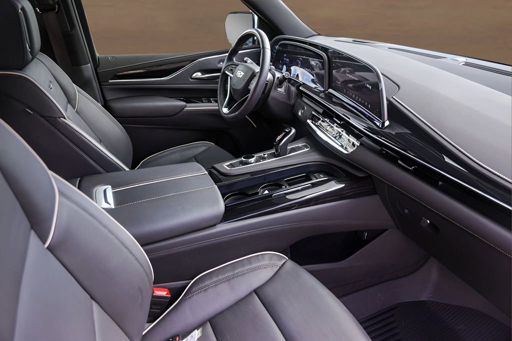 Used 2024 Cadillac Escalade Sport w/ Touring Package image 32