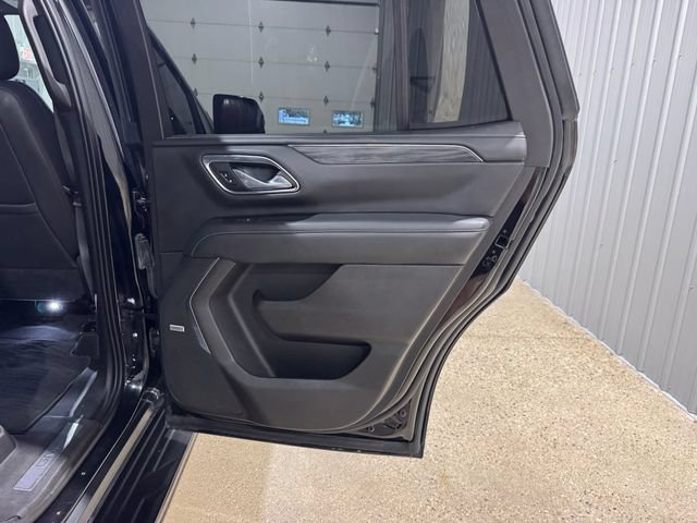 Used 2021 GMC Yukon SLT w/ SLT Premium Package AWD/4WD image 28