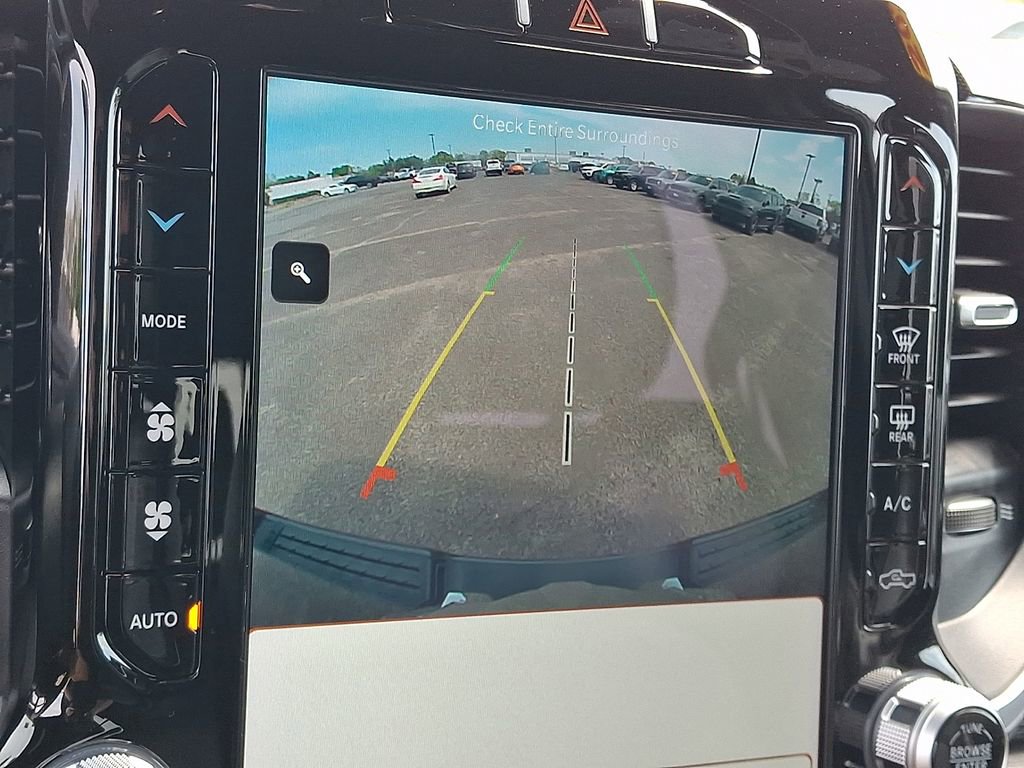 Used 2022 RAM 1500 Laramie AWD/4WD image 25