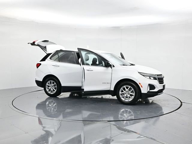 Used 2022 Chevrolet Equinox LT image 43