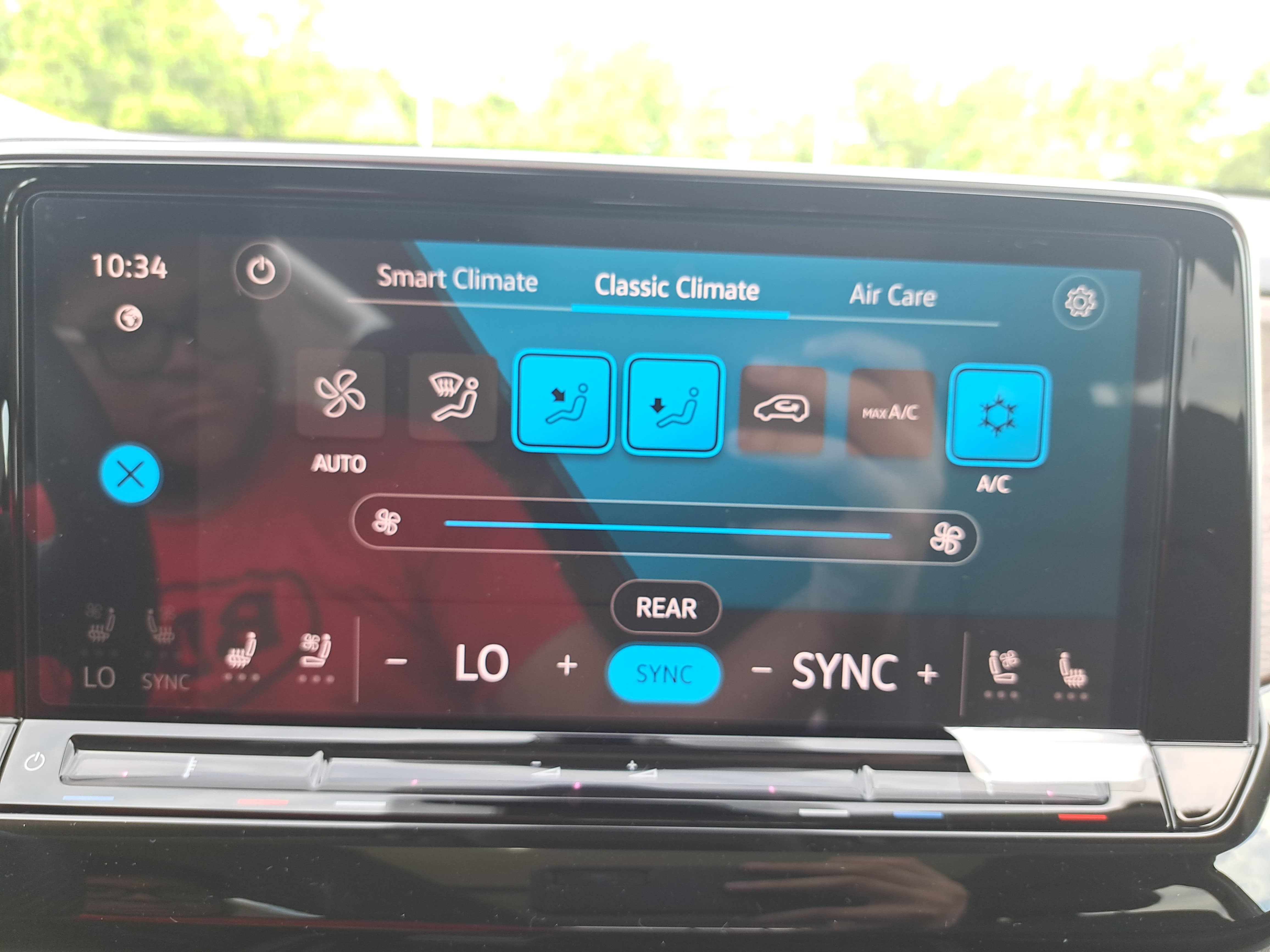 New 2026 Volkswagen Atlas SE FWD image 21