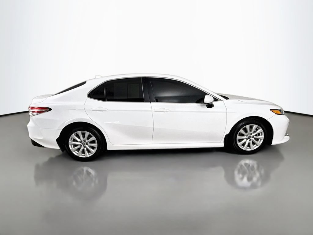 Certified 2020 Toyota Camry LE FWD image 9
