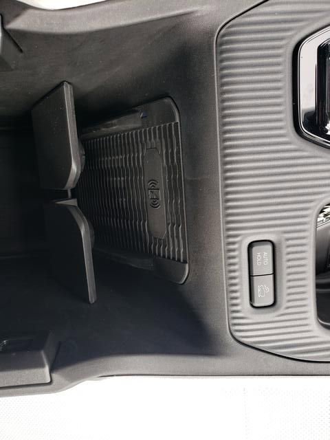 New 2026 Jeep Cherokee Limited image 18