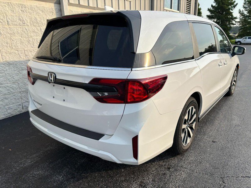 Used 2026 Honda Odyssey EX-L image 3