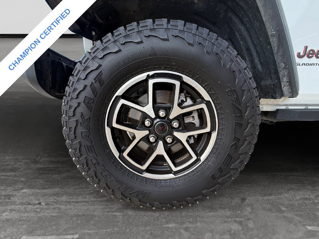 Used 2025 Jeep Gladiator Rubicon w/ Safety Group AWD/4WD image 9