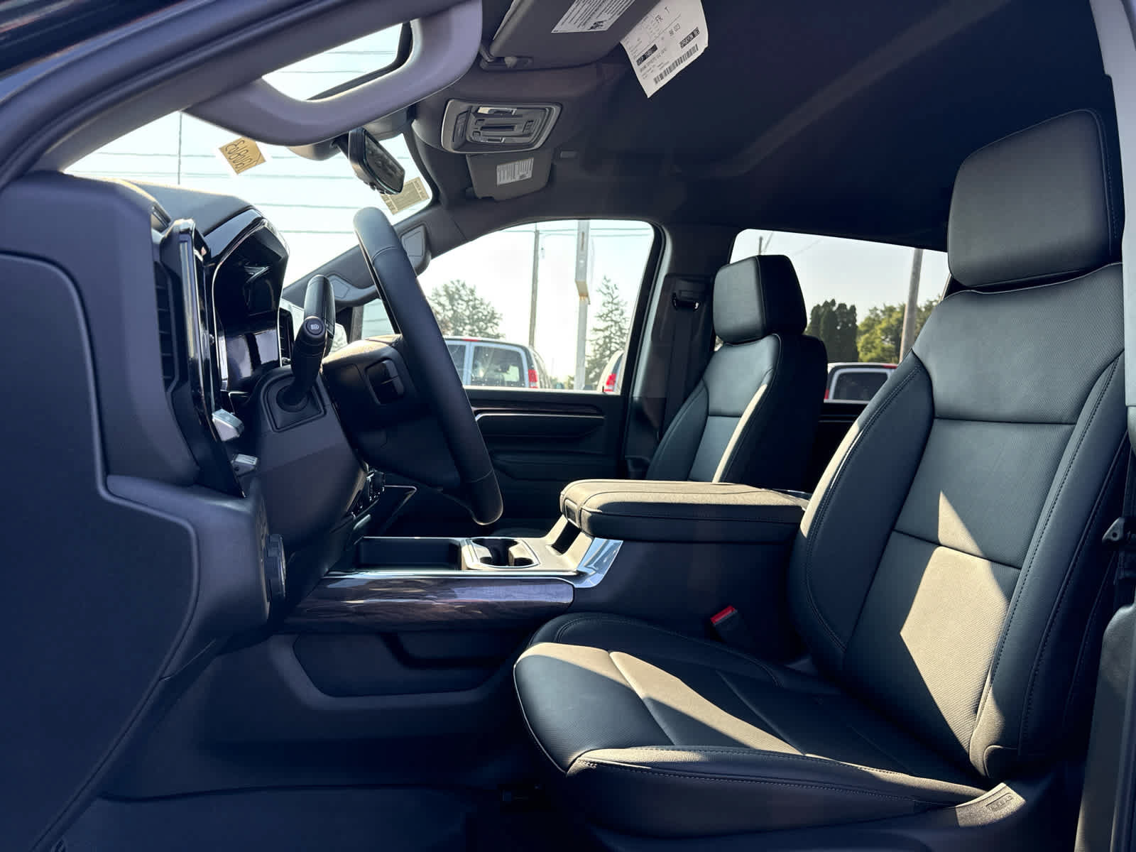 New 2026 Chevrolet Silverado 3500 LTZ w/ LTZ Premium Package AWD/4WD image 11