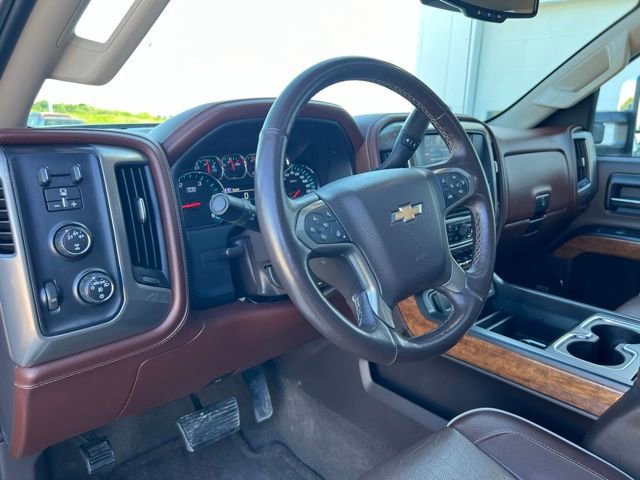 Used 2016 Chevrolet Silverado 2500 High Country w/ Duramax Plus Package AWD/4WD image 17