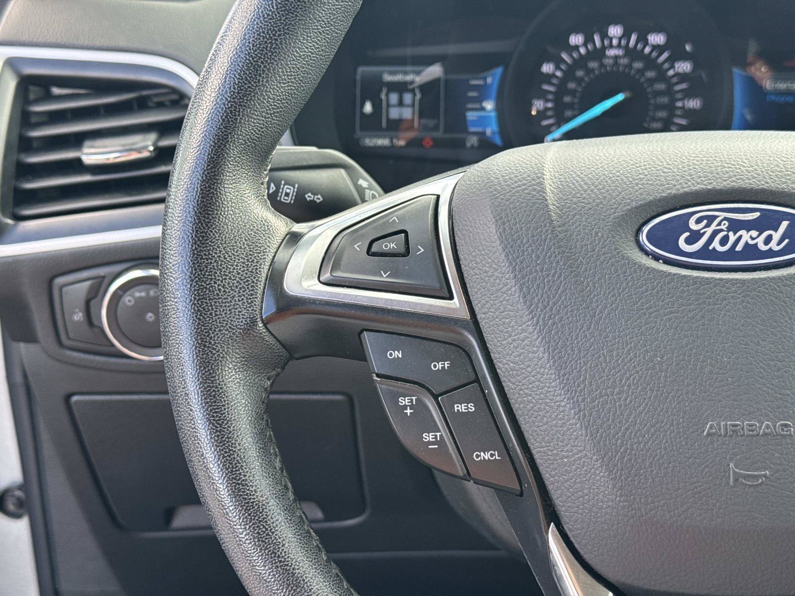 Used 2024 Ford Edge SEL AWD/4WD image 27
