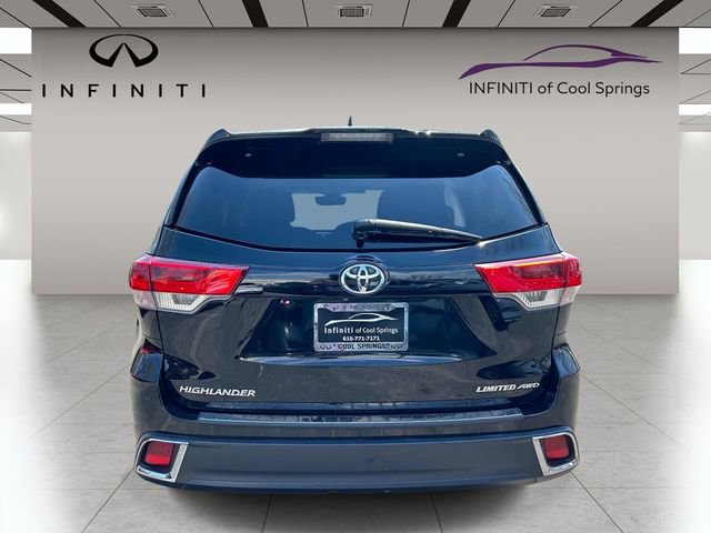 Used 2017 Toyota Highlander Limited image 6