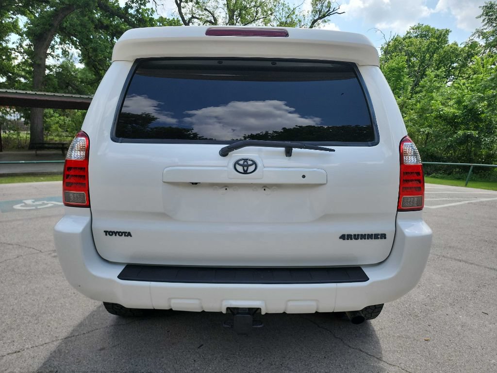 Used 2009 Toyota 4Runner Limited AWD/4WD image 6