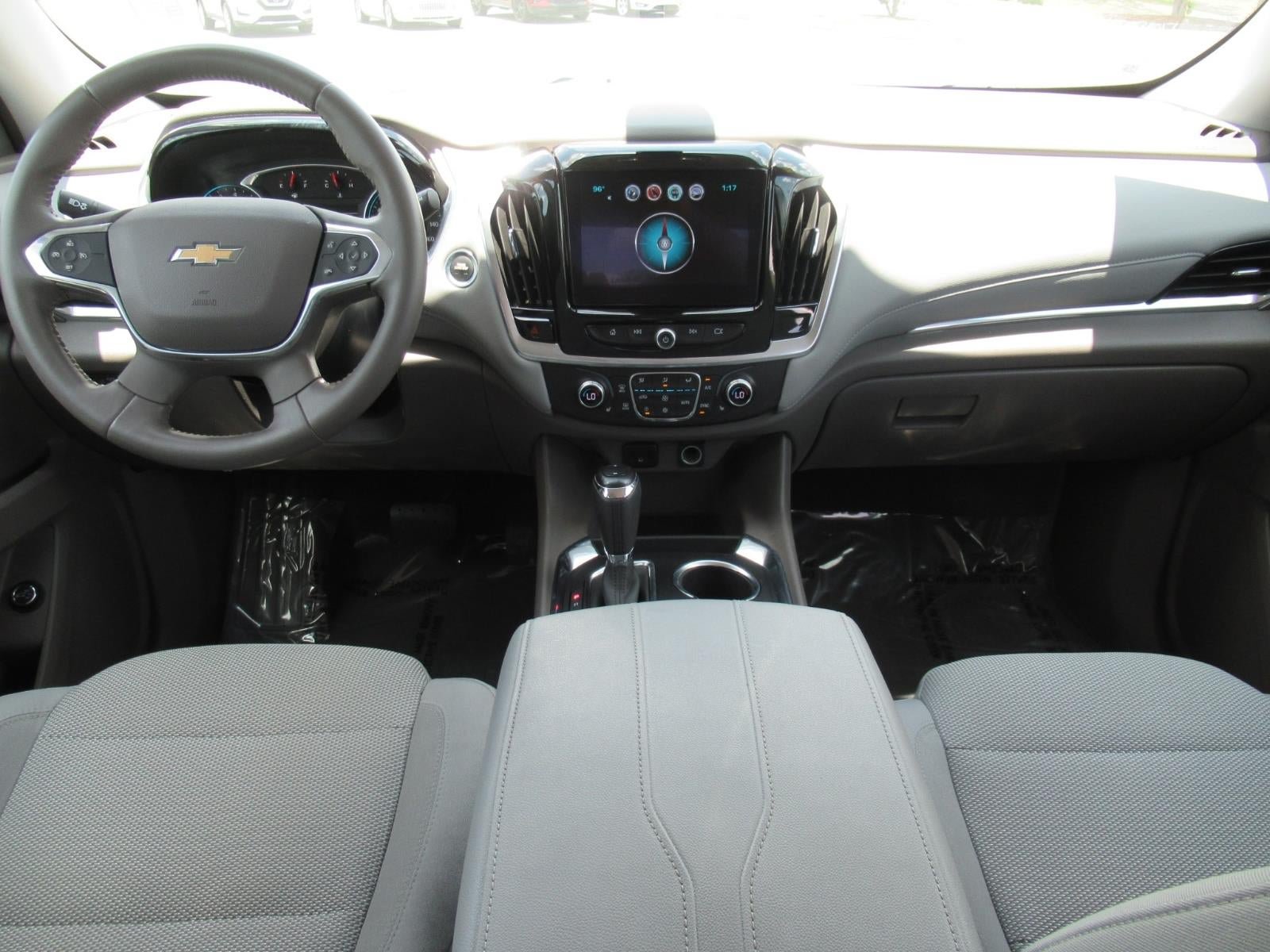 Used 2018 Chevrolet Traverse LT FWD image 12