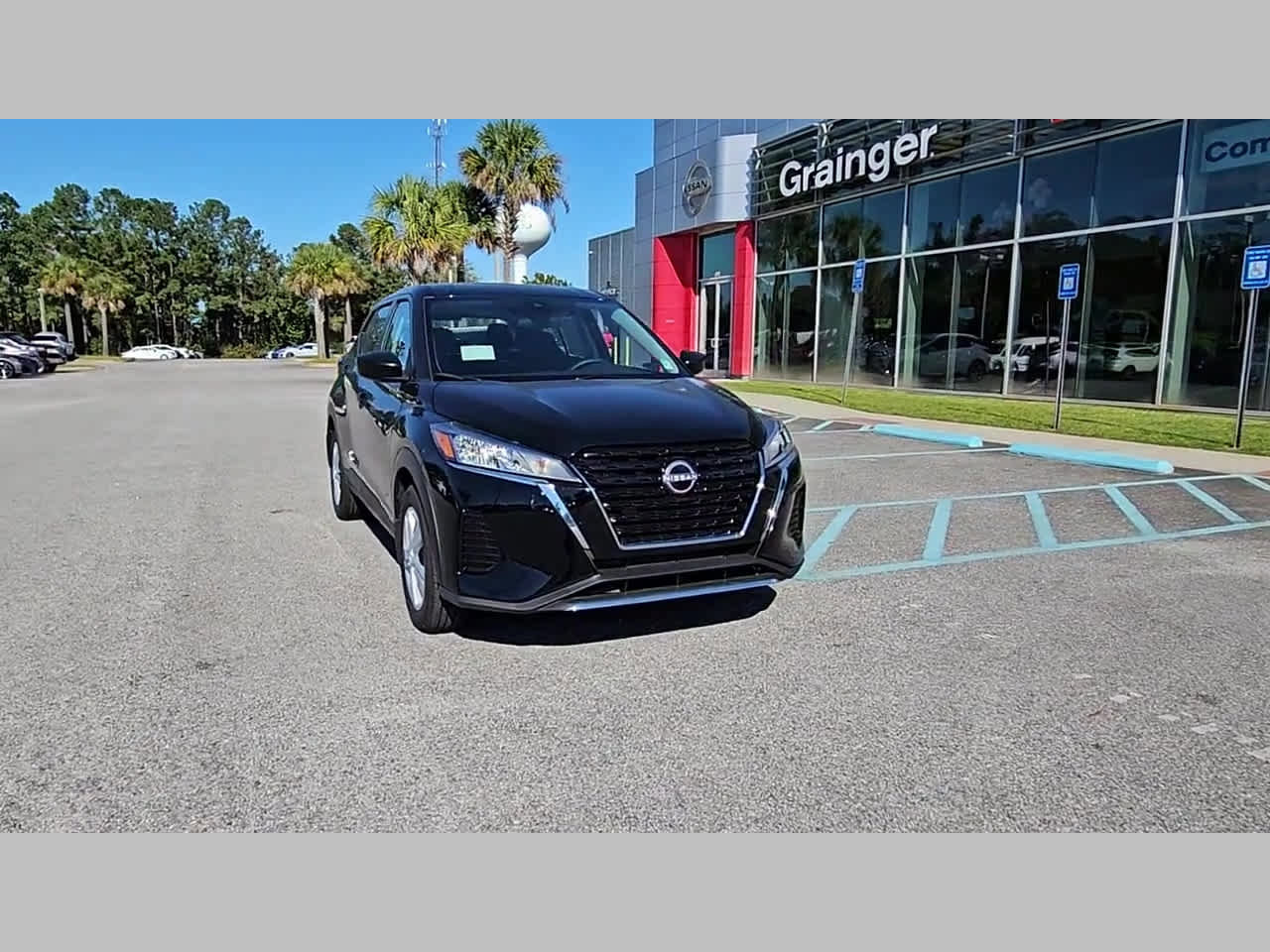 New 2025 Nissan Kicks Play S image 20