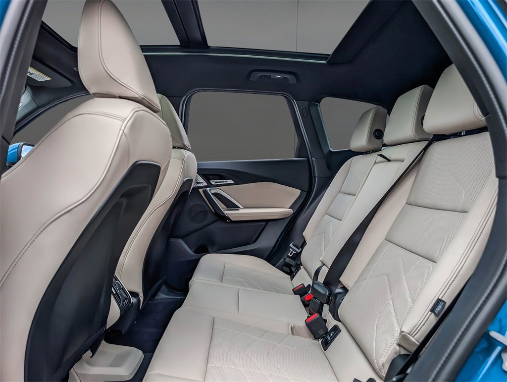 New 2025 BMW X1 xDrive28i w/ Technology Package image 16