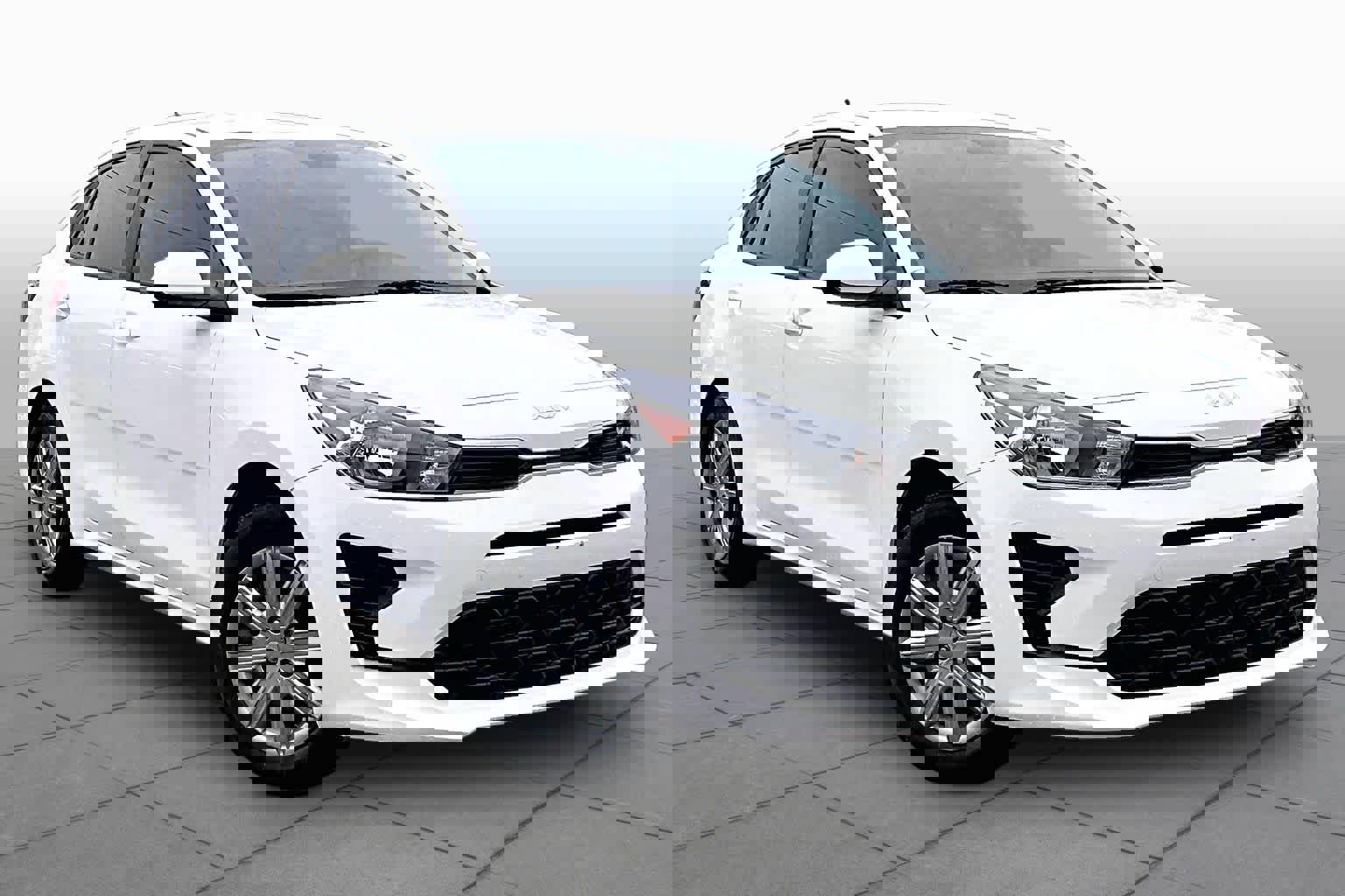 Used 2023 Kia Rio LX image 3