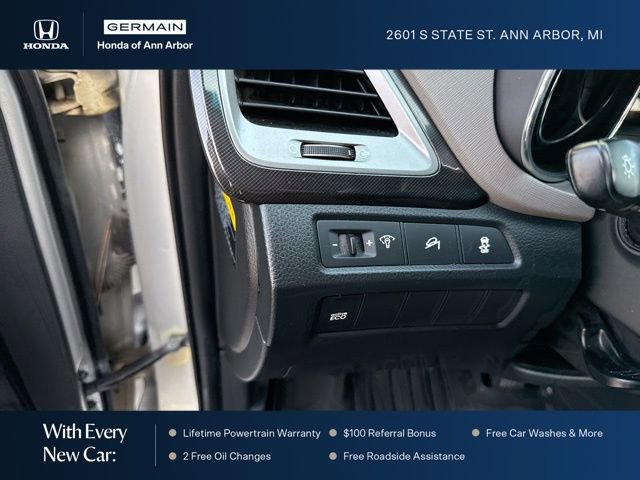 Used 2013 Hyundai Santa Fe Sport 2.0T image 16