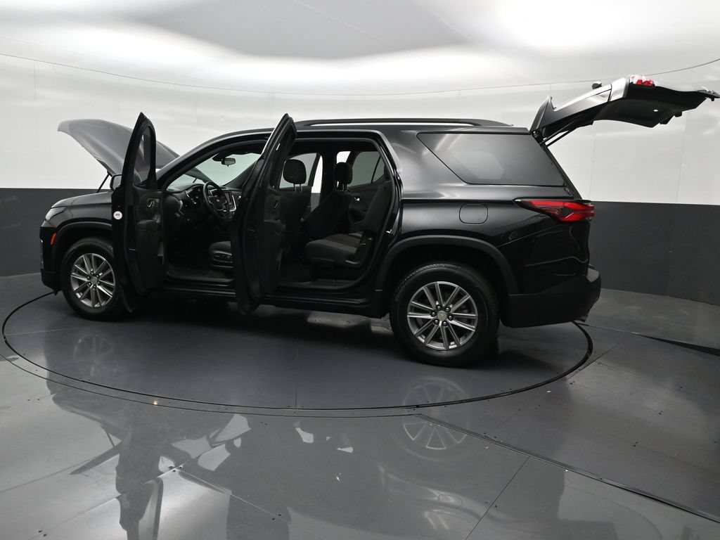 Used 2024 Chevrolet Traverse LT FWD image 36