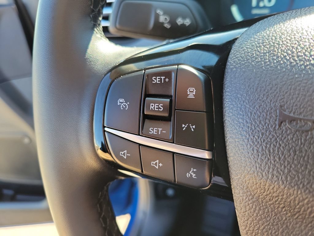 Used 2023 Ford Escape Active w/ Tech Pack #2 AWD/4WD image 24