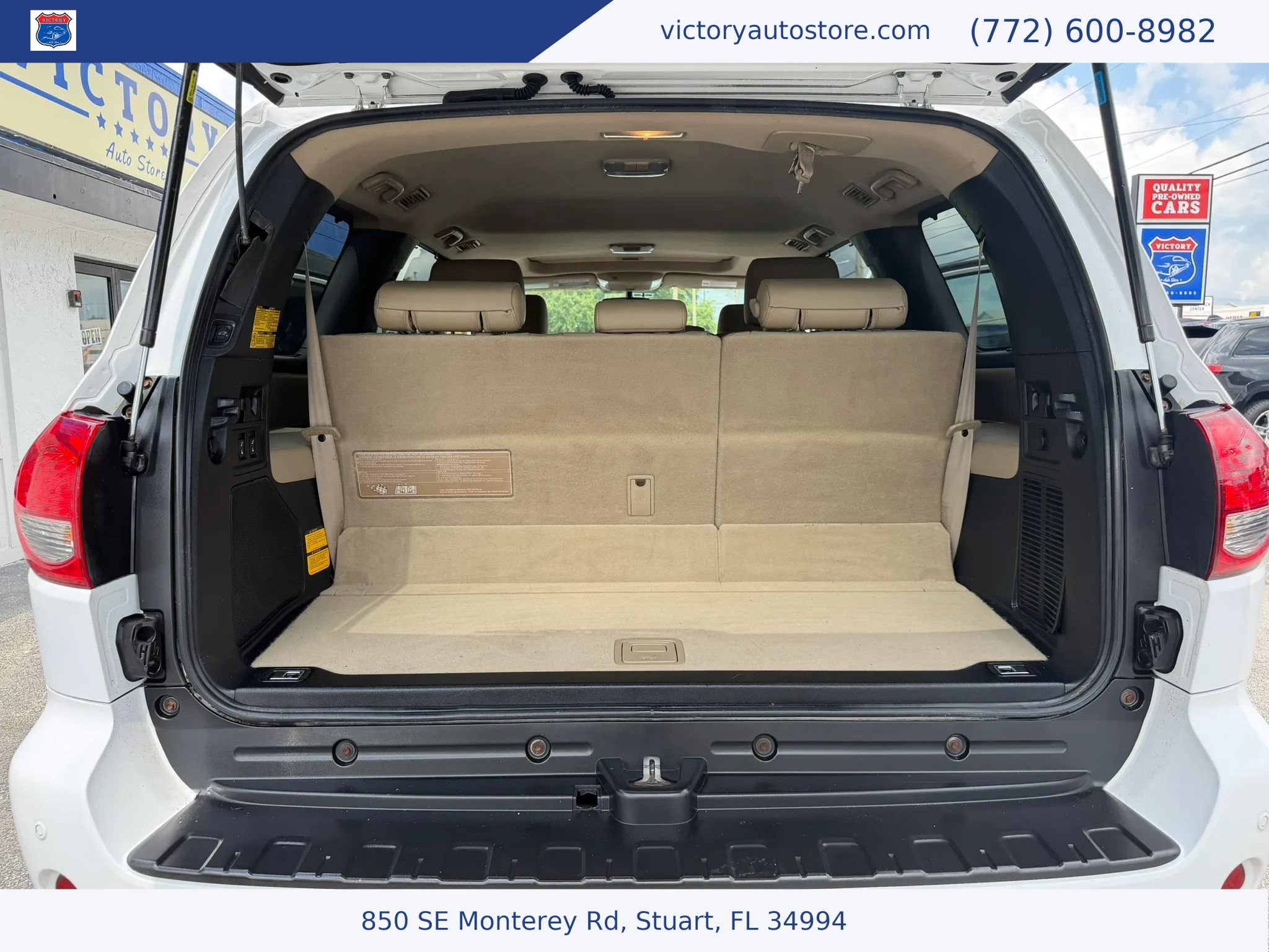 Used 2012 Toyota Sequoia Limited RWD image 24