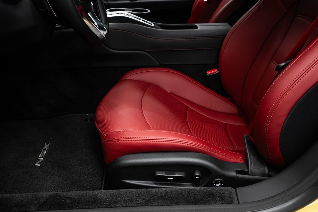Used 2022 Acura NSX Type S image 38