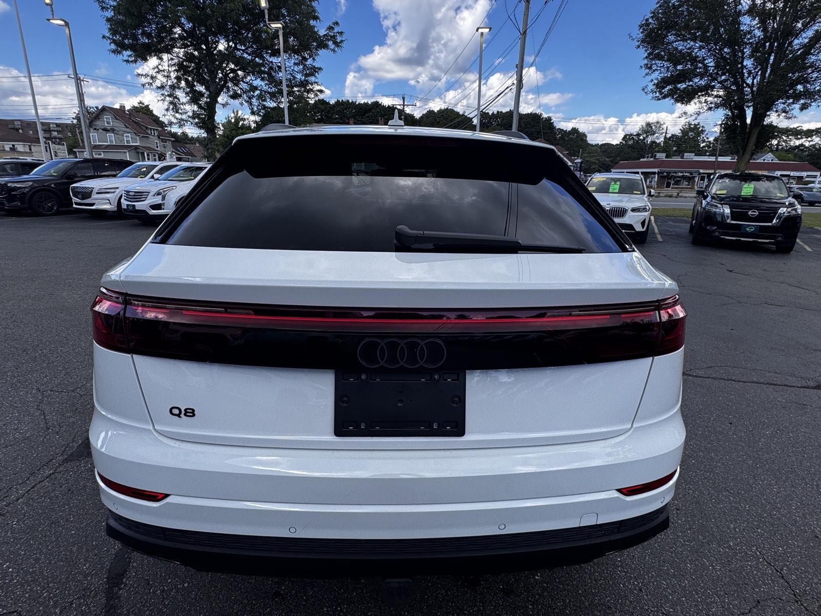 Used 2025 Audi Q8 Premium AWD/4WD image 6