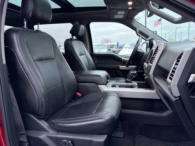 Used 2015 Ford F150 Lariat image 12