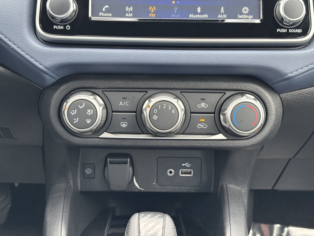 Used 2023 Nissan Versa SV image 19