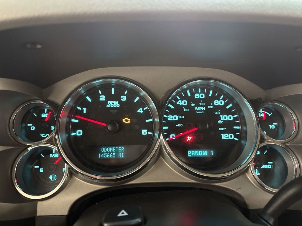 Used 2012 Chevrolet Silverado 3500 W/T w/ Snow Plow Prep Package image 29