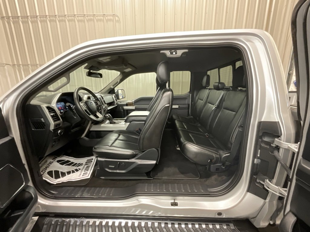 Used 2019 Ford F150 Lariat w/ Equipment Group 502A Luxury image 11