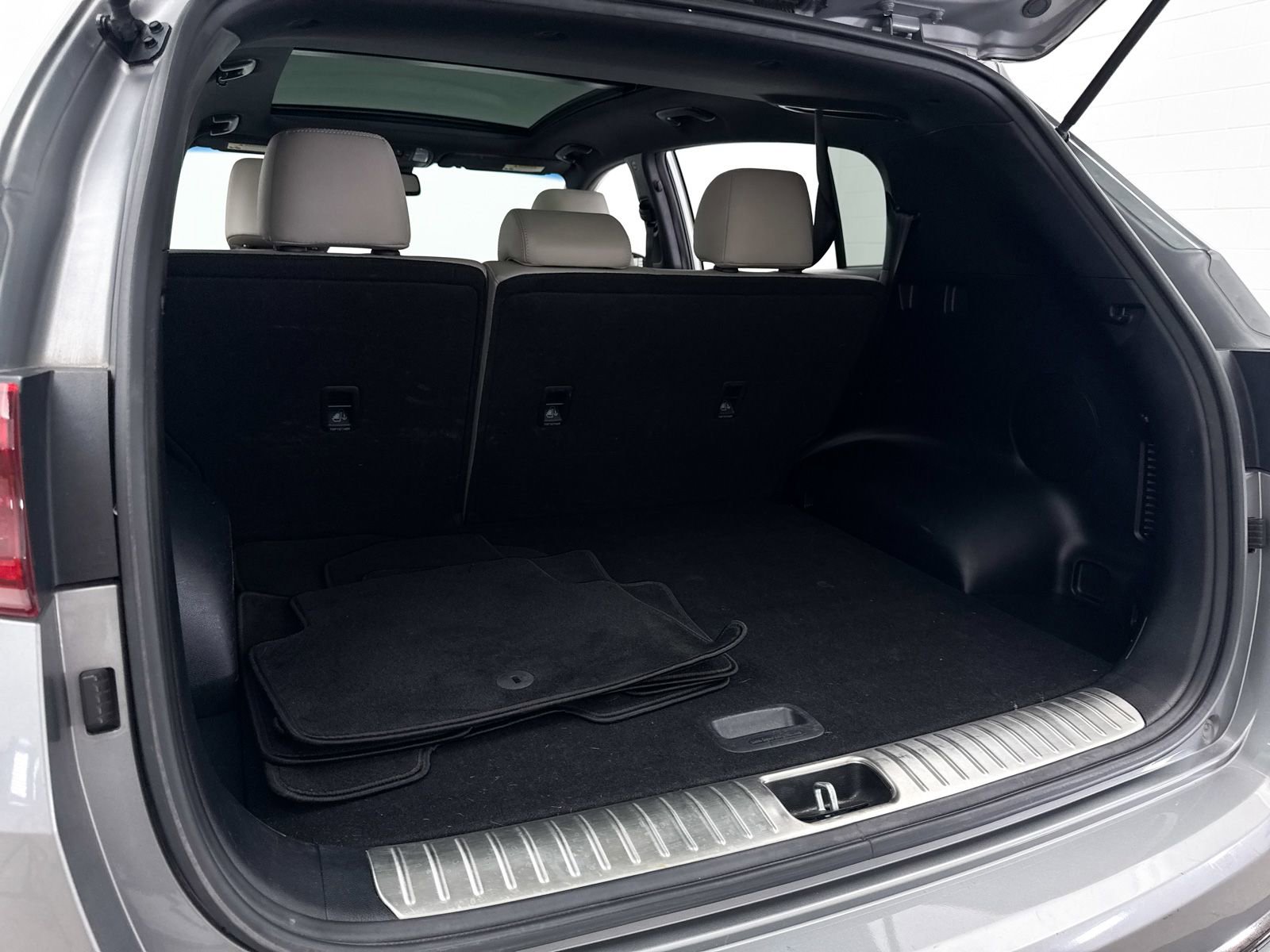 Used 2020 Kia Sportage S w/ S Premium Package image 34