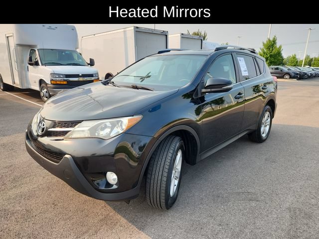 Used 2013 Toyota RAV4 XLE AWD/4WD image 3