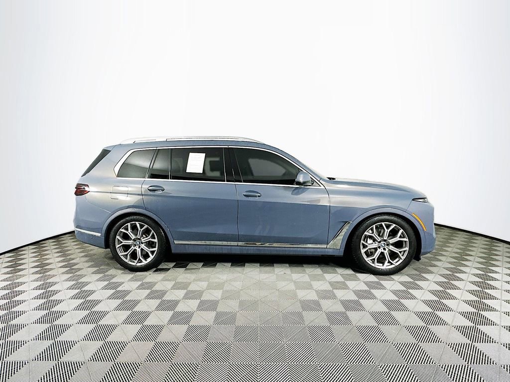 Used 2024 BMW X7 xDrive40i w/ Executive Package image 10