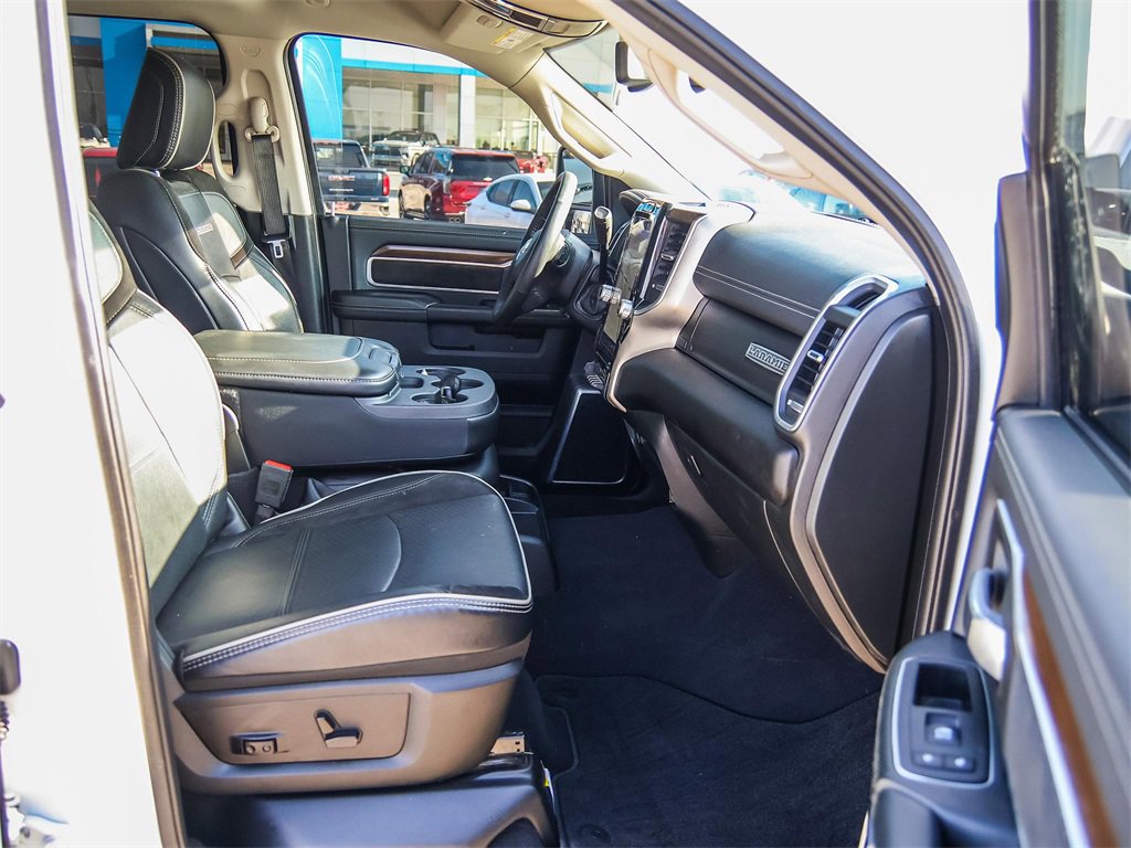 Used 2024 RAM 2500 Laramie image 12