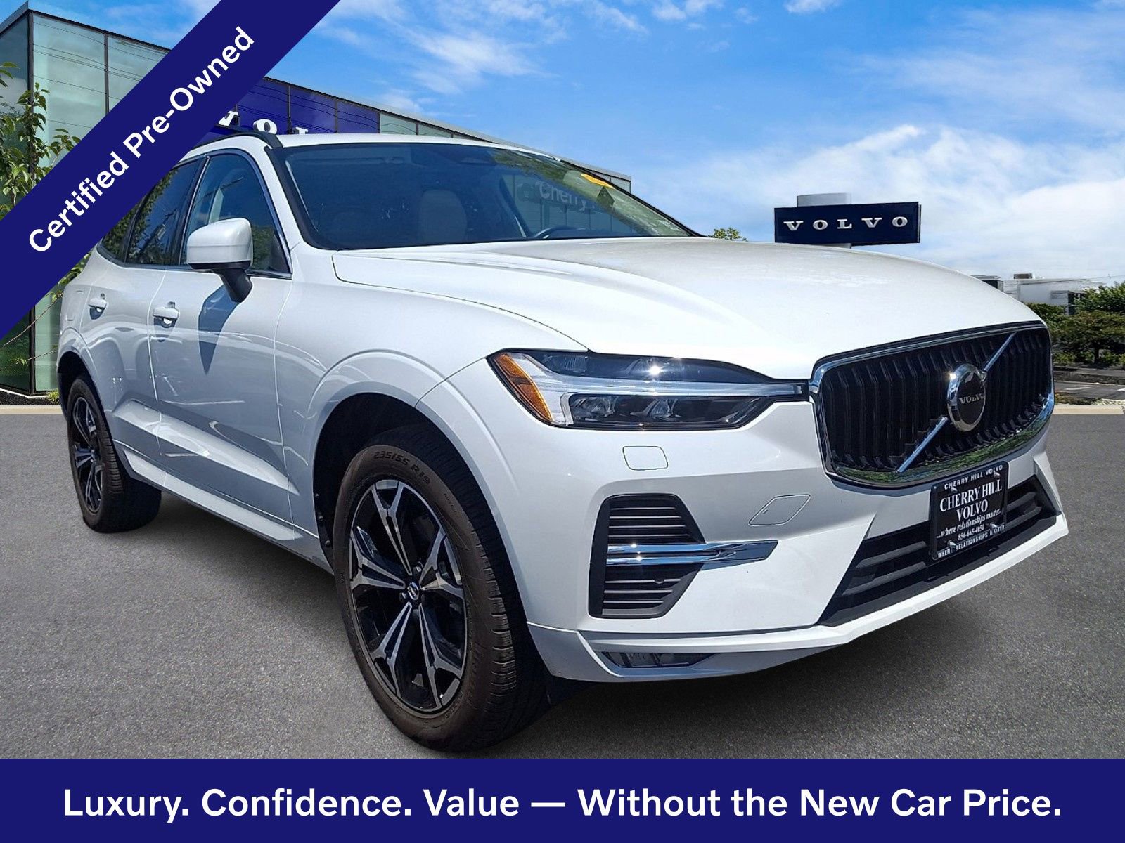 Certified 2022 Volvo XC60 B5 Momentum AWD/4WD video 1