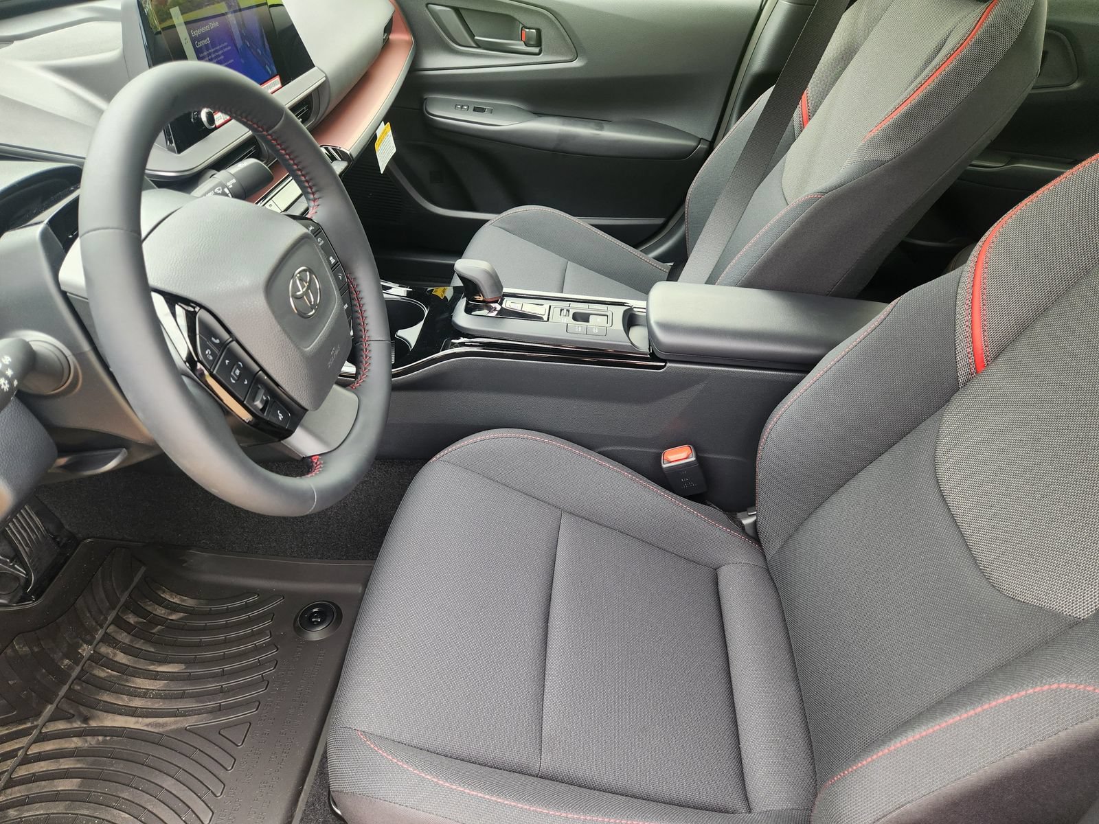 New 2026 Toyota Prius Plug-In Hybrid FWD image 12