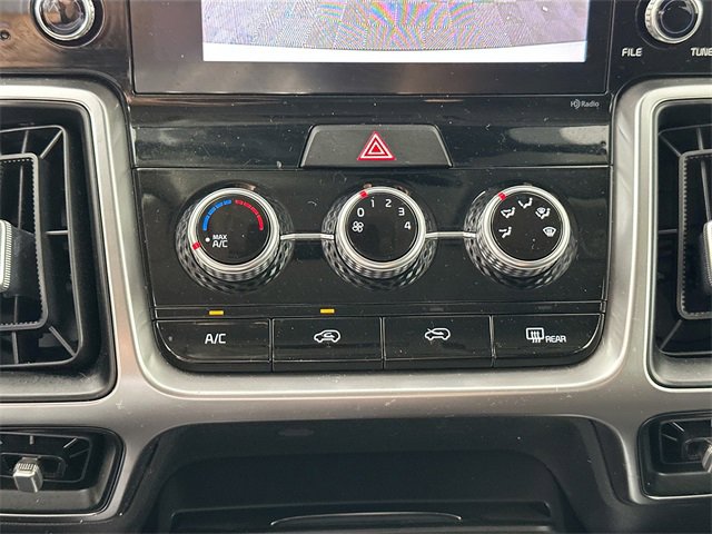 Used 2022 Kia Sorento LX image 13